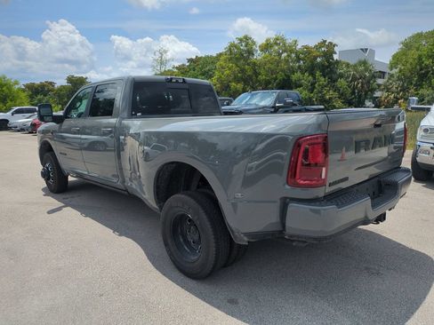 New 2026 RAM 3500 Laramie AWD/4WD image 7