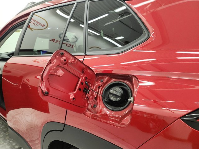 Used 2024 Toyota Corolla Cross LE FWD image 17