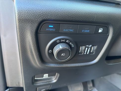 Used 2024 Jeep Grand Cherokee Overland w/ Trailer Tow Package image 7