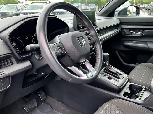 Used 2023 Honda CR-V Sport image 17
