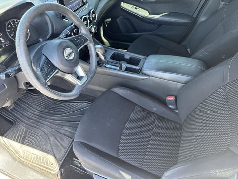 Used 2023 Nissan Sentra S FWD image 10
