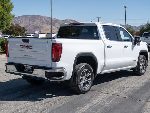 Used 2026 GMC Sierra 1500 SLT RWD image 5