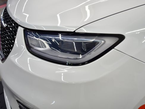 Used 2023 Chrysler Pacifica Touring-L FWD image 34