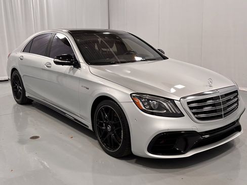 Used 2019 Mercedes-Benz S 63 AMG S 4MATIC Sedan image 4