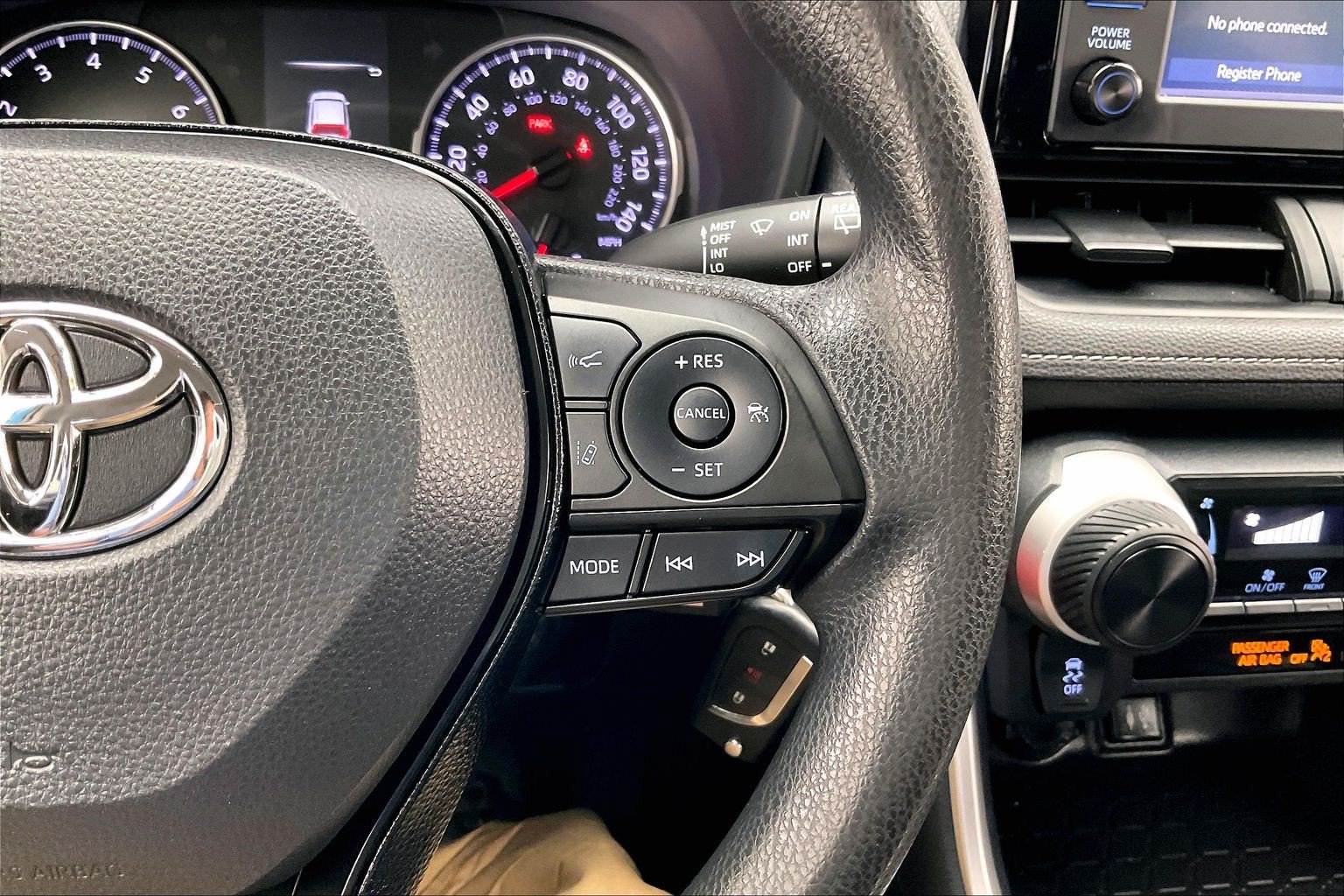 Used 2019 Toyota RAV4 LE w/ All Weather Liner Package FWD image 22