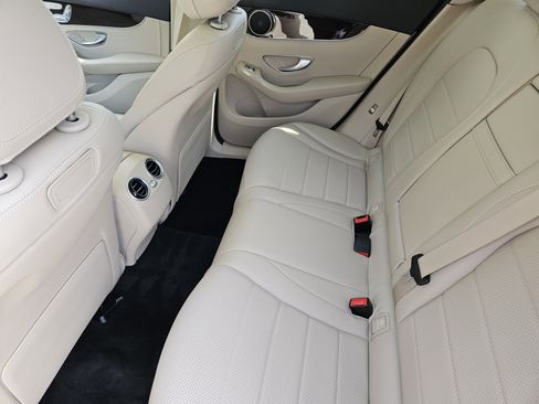 Used 2018 Mercedes-Benz GLC 300 GLC 300 image 29