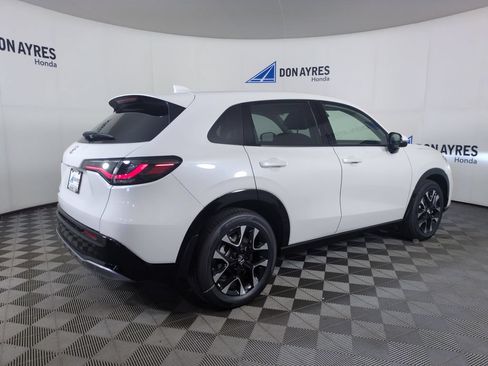 New 2027 Honda HR-V EX-L image 5