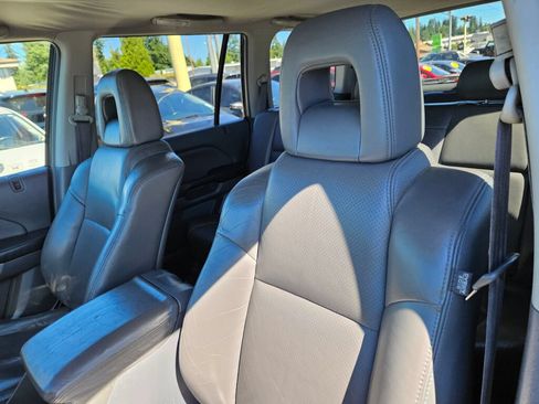 Used 2005 Honda Pilot EX-L image 14