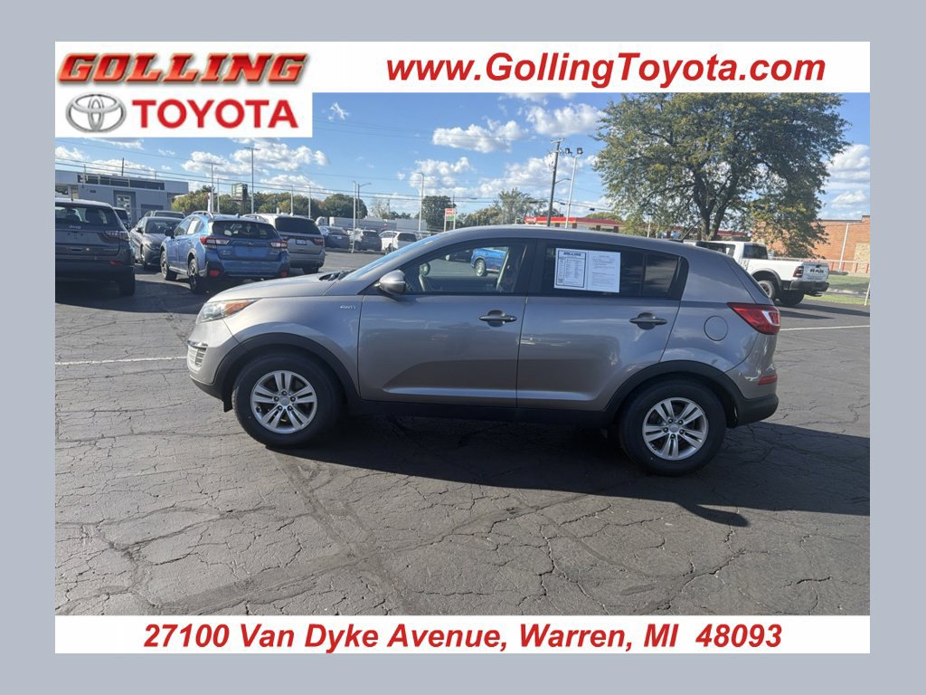 Used 2011 Kia Sportage LX AWD/4WD image 1