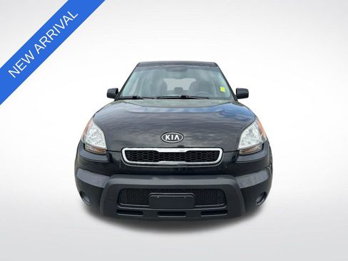 Used 2011 Kia Soul + w/ Audio Pkg image 8