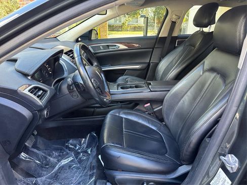 Used 2015 Lincoln MKZ w/ Equipment Group 101A Select image 9
