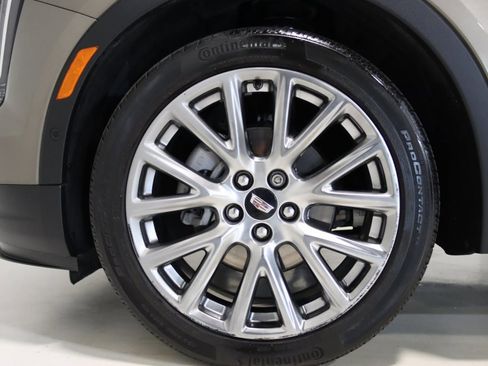 Used 2020 Cadillac XT4 Premium Luxury image 76