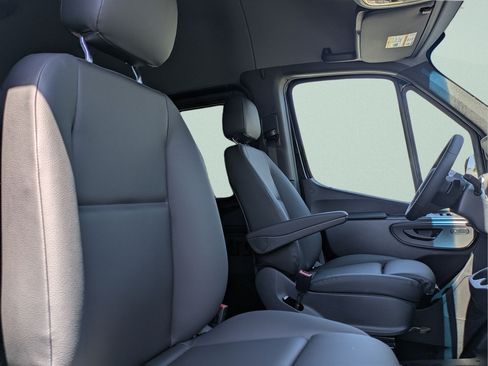 New 2026 Mercedes-Benz Sprinter 2500 image 7
