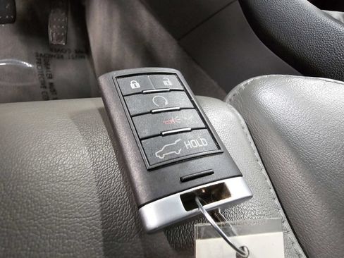 Used 2012 Cadillac SRX Luxury FWD image 39