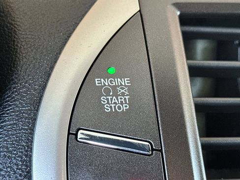 Used 2017 Lincoln MKC Premiere FWD image 29