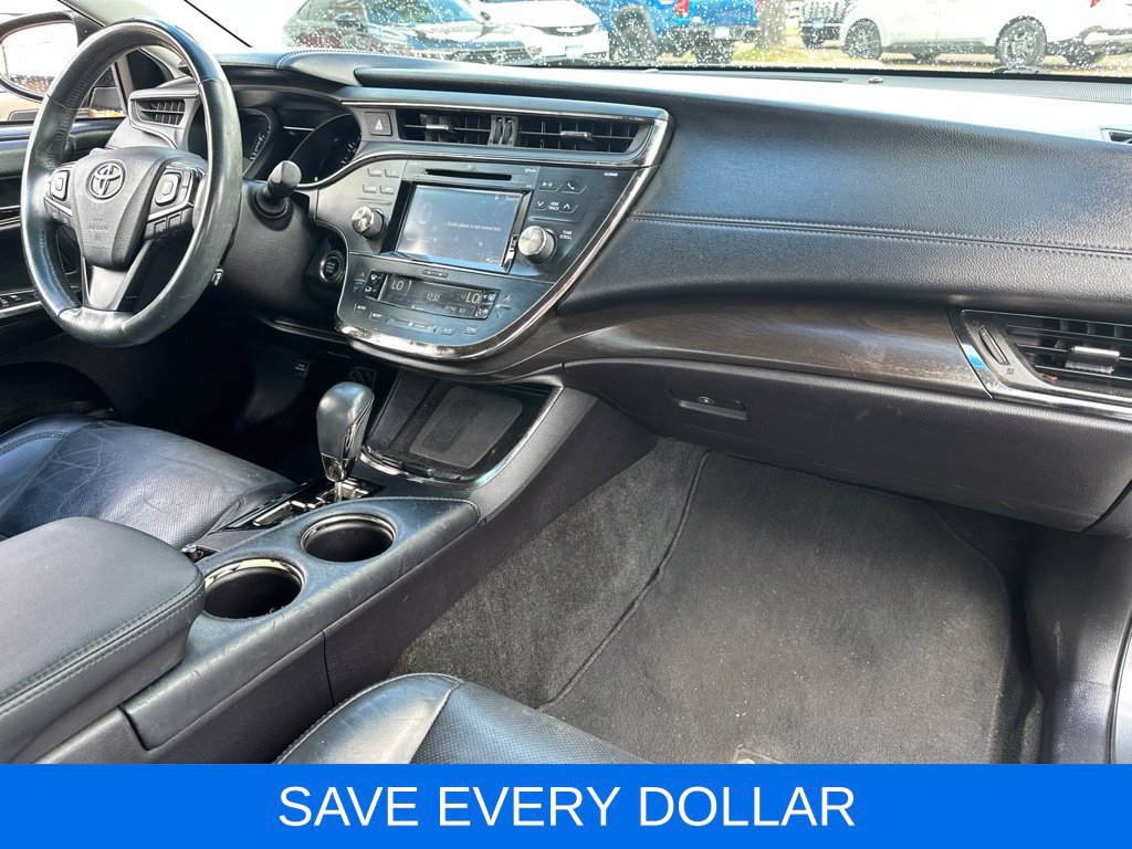 Used 2017 Toyota Avalon Limited FWD image 15