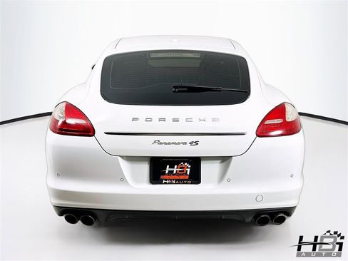 Used 2013 Porsche Panamera 4S image 7