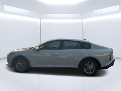 Used 2025 Kia K4 FWD image 6