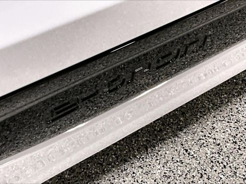 Used 2025 Audi S6 e-tron Prestige w/ 21" Black Optic Package image 9