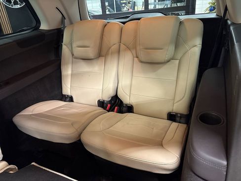 Used 2019 Mercedes-Benz GLS 550 4MATIC image 41