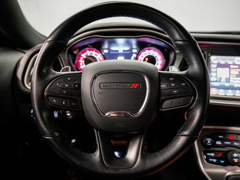 Used 2021 Dodge Challenger R/T Scat Pack w/ Shaker Package RWD image 10
