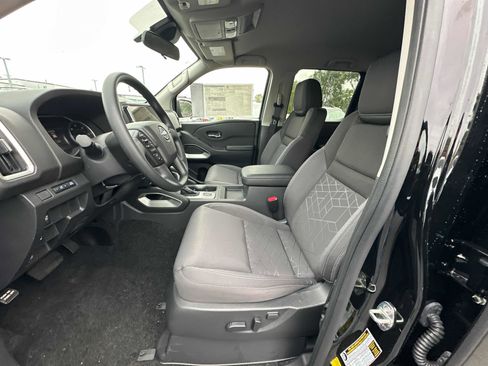 New 2026 Nissan Frontier SV w/ Tow Package image 22
