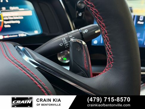 Used 2025 Chevrolet Corvette Stingray Preferred Cpe w/ 2LT image 21