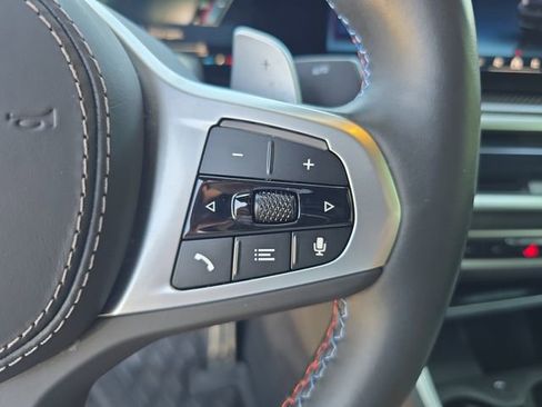 Used 2025 BMW X6 M60i image 25