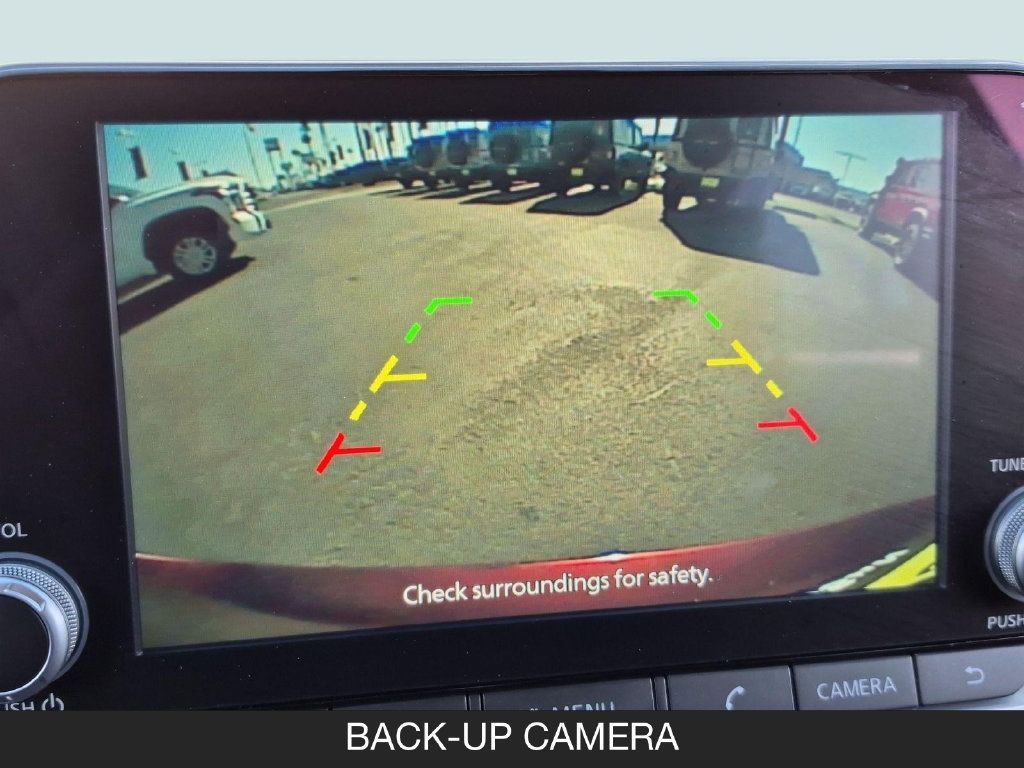 Used 2024 Nissan Sentra SV FWD image 21