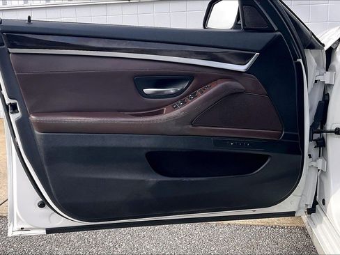 Used 2015 BMW 535i Sedan image 28