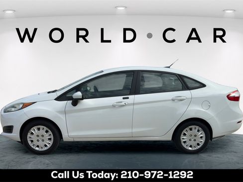 Used 2016 Ford Fiesta S image 6