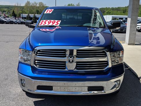 Used 2019 RAM 1500 Big Horn w/ Rambox Value Package image 3