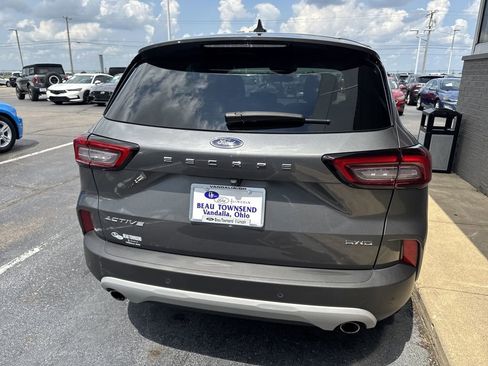 Certified 2023 Ford Escape Active w/ Tech Pack #2 image 6