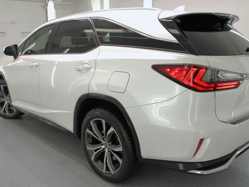 Used 2019 Lexus RX 350L Luxury image 16