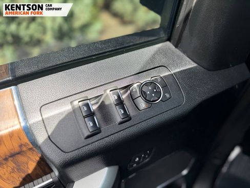 Used 2019 Ford F150 Lariat w/ Equipment Group 502A Luxury AWD/4WD image 25