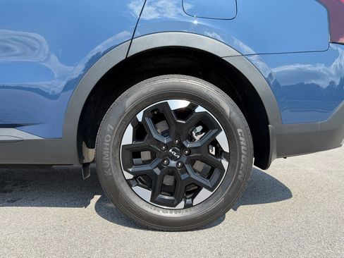 Used 2025 Kia Sorento S AWD/4WD image 23