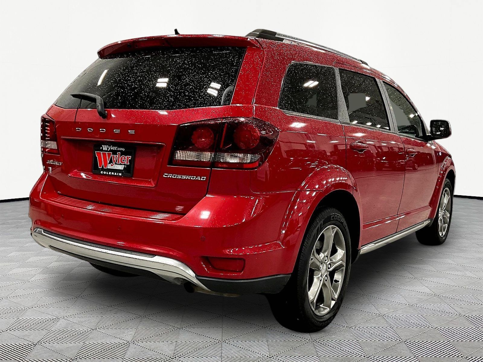Used 2016 Dodge Journey Crossroad FWD image 6