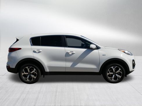 Used 2021 Kia Sportage LX AWD/4WD image 8
