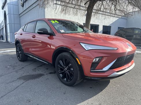 Used 2024 Buick Envista Sport Touring w/ Convenience I Package image 1