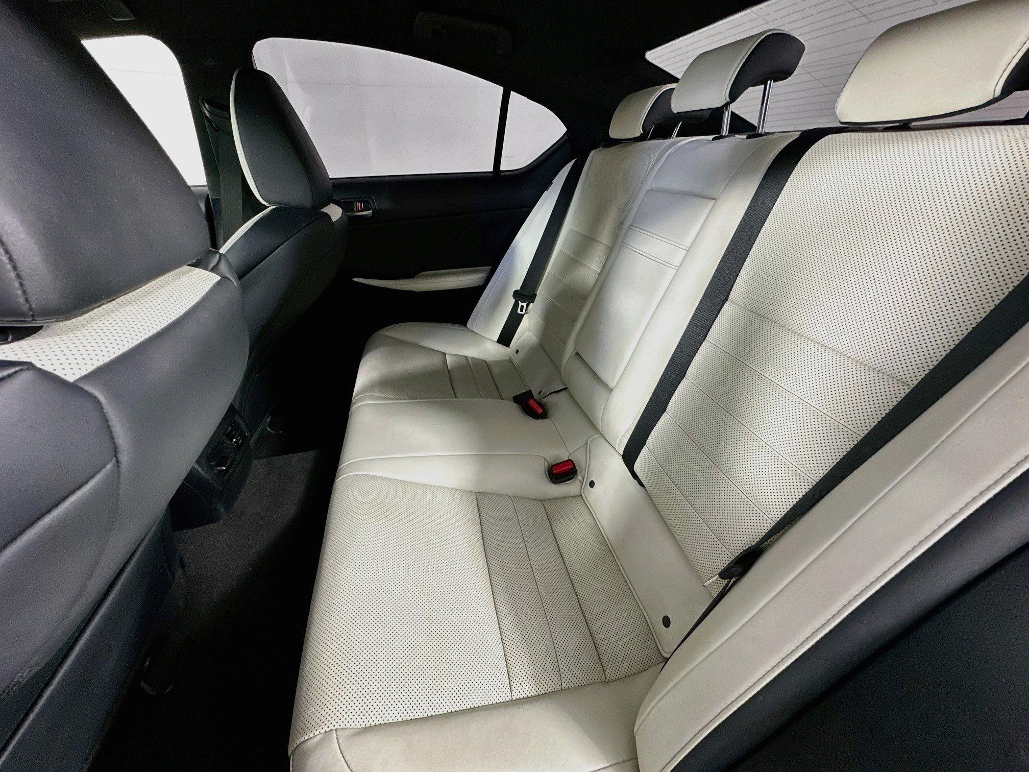 Used 2021 Lexus IS 350 F Sport w/ Accessory Package RWD image 23