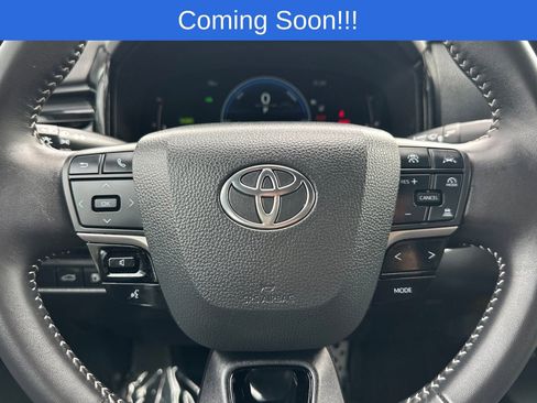Certified 2025 Toyota Camry SE FWD image 23