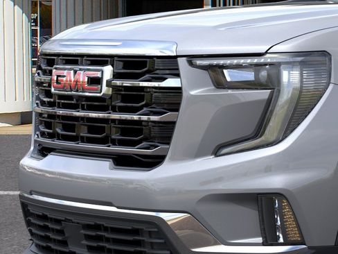New 2026 GMC Acadia Elevation w/ Elevation Premium Package FWD image 13