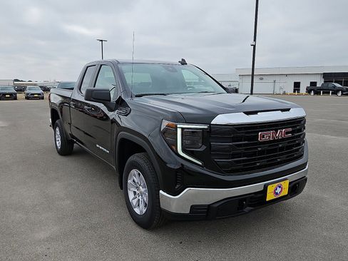 New 2026 GMC Sierra 1500 Pro w/ Pro Value Package image 7