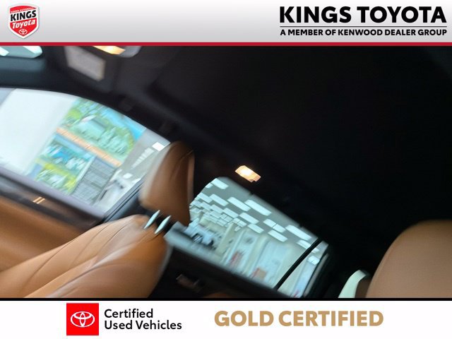 Used 2022 Toyota Highlander Platinum AWD/4WD image 21