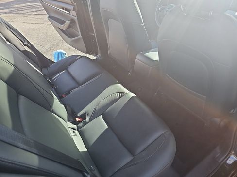 Used 2025 MAZDA MAZDA3 s image 11