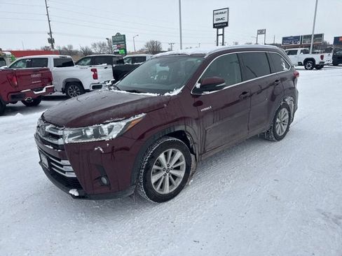 Used 2018 Toyota Highlander Limited image 7