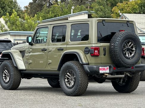 New 2025 Jeep Wrangler Unlimited Rubicon 392 image 5