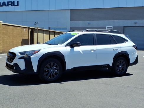 Certified 2024 Subaru Outback Onyx Edition XT image 3