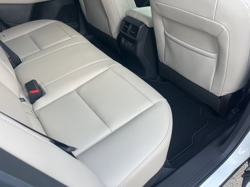 Used 2025 Nissan Murano SV image 25