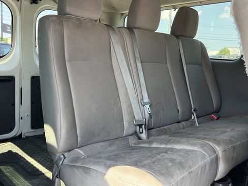 Used 2018 Nissan NV 3500 S RWD image 16